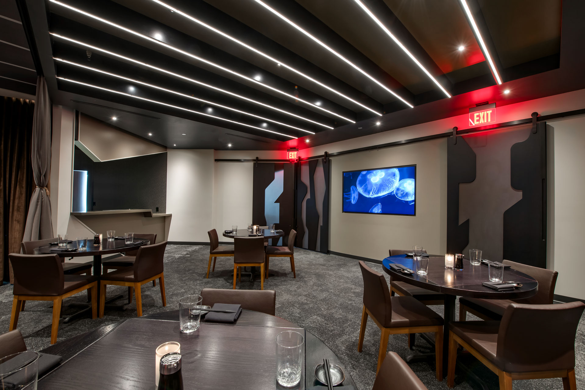 00 Full Buyout - Red_Interiors_007