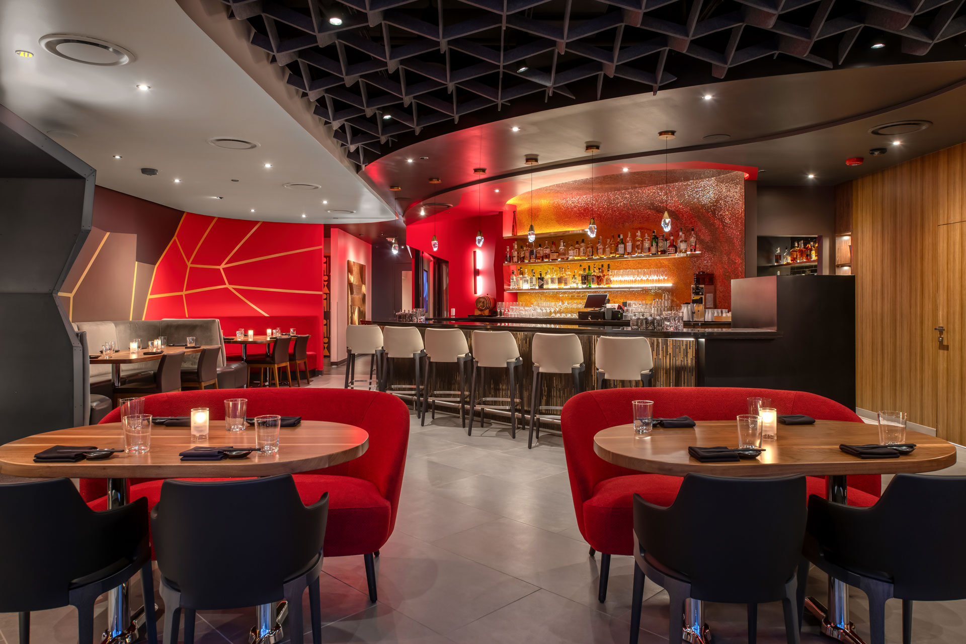 00 Full Buyout - Red_Interiors_019