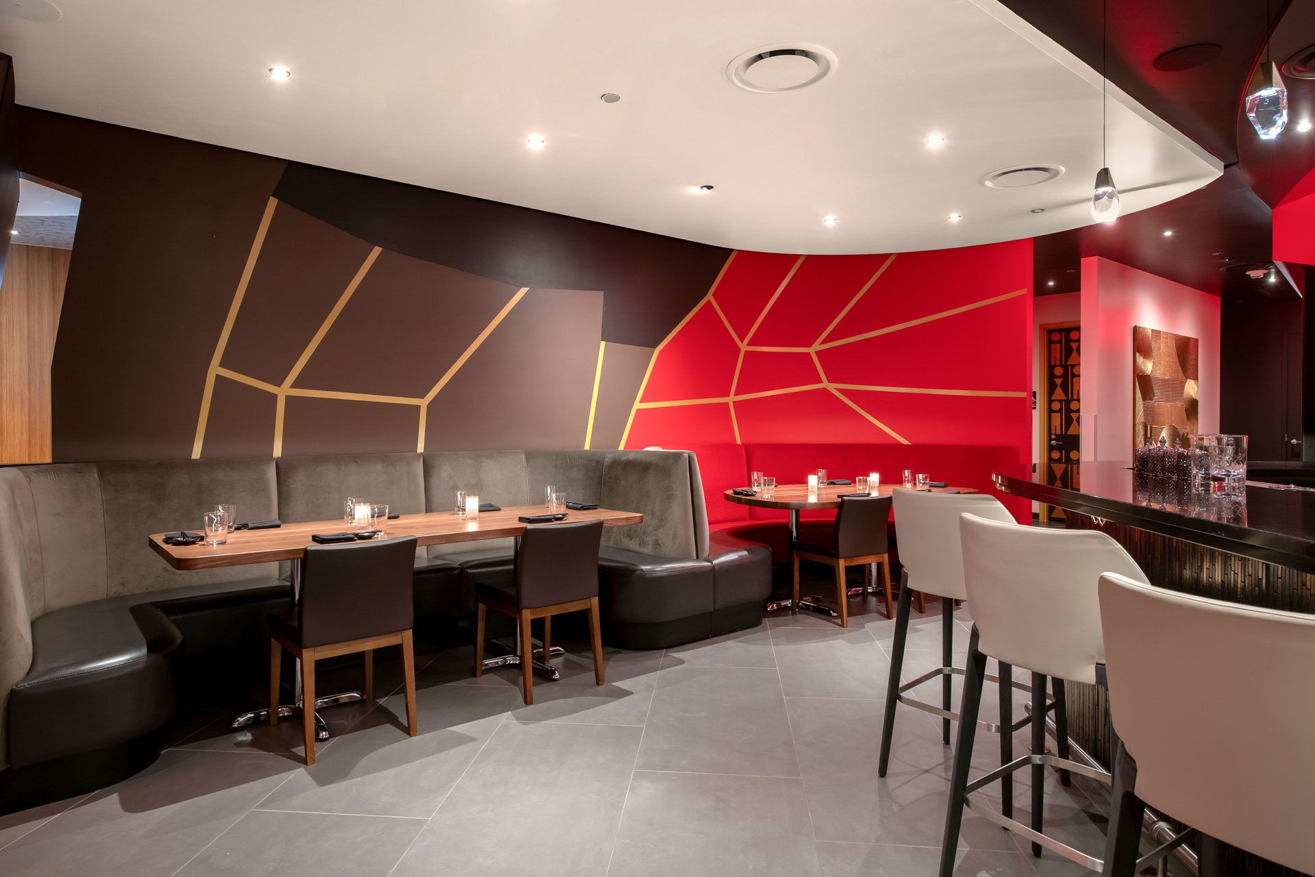 00 Full Buyout - Red_Interiors_028