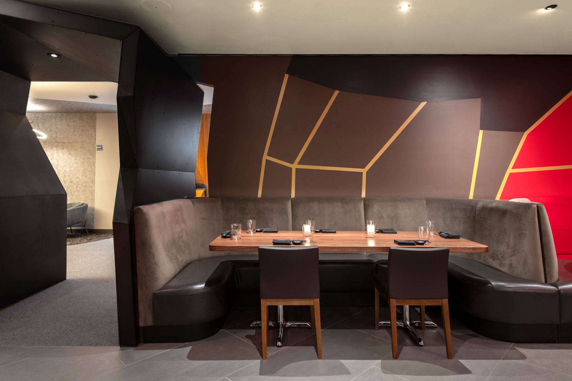 00 Full Buyout - Red_Interiors_029