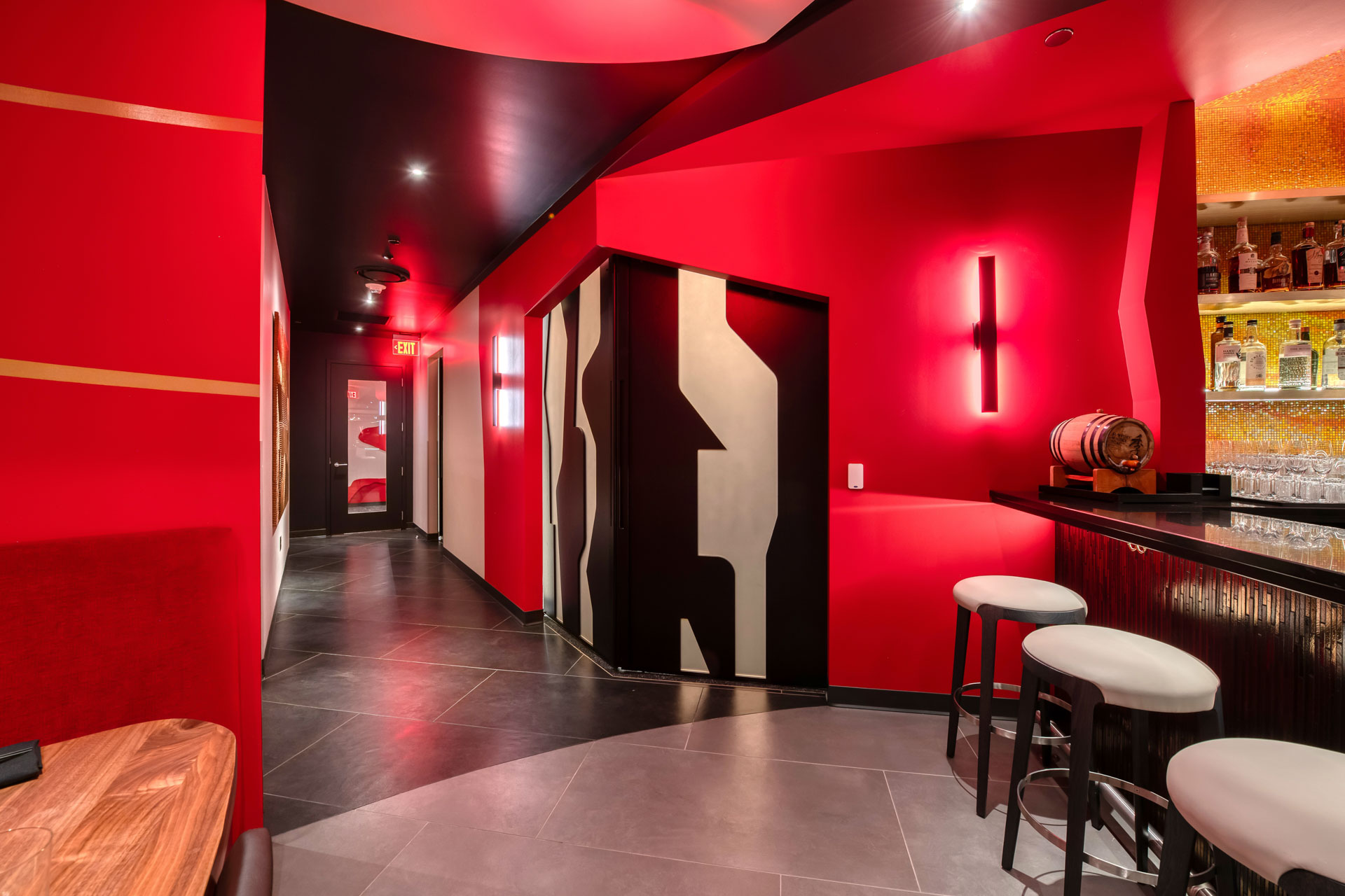 00 Full Buyout - Red_Interiors_036